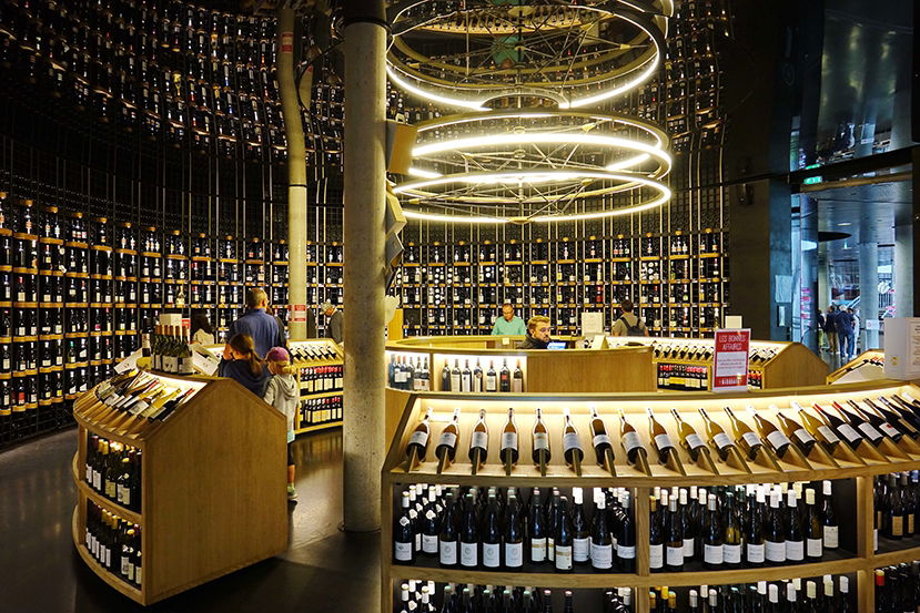 Bordeaux’s top wine shops